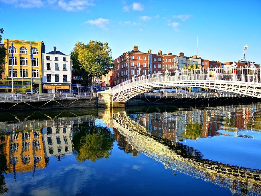 Ha’penny Bridge Dublin: History & Visitor Guide